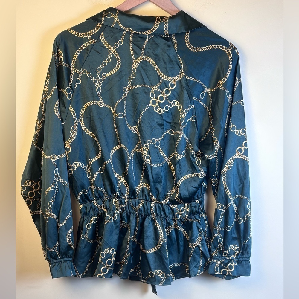 Sweet Rain Chain Pattern Blouse Top in Green and Gold Equestrian Size Medium - Picture 4 of 4